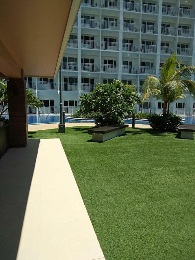 Shore Residences Moa Manila Luaran gambar