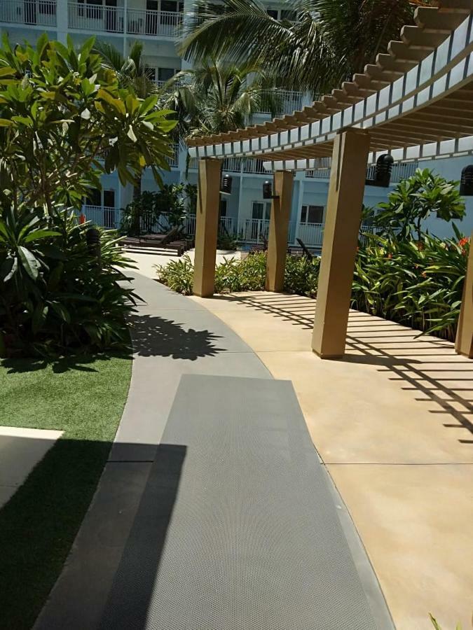 Shore Residences Moa Manila Luaran gambar
